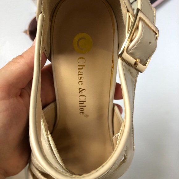 Chase & Chloe Cream Pumps - Picture 3 of 7